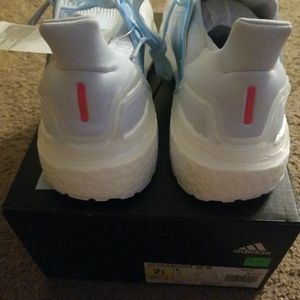 Adidas ULTRABOOST 20 W